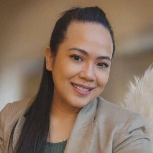 Mayra Salonga-Davis