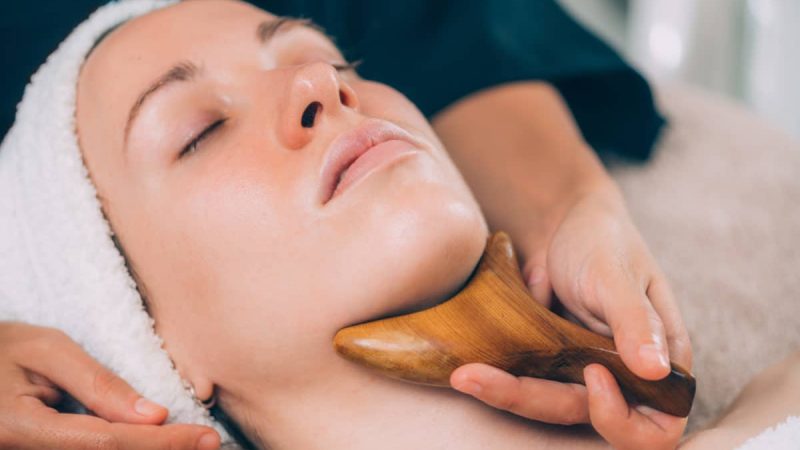 lymphatic massage guasha